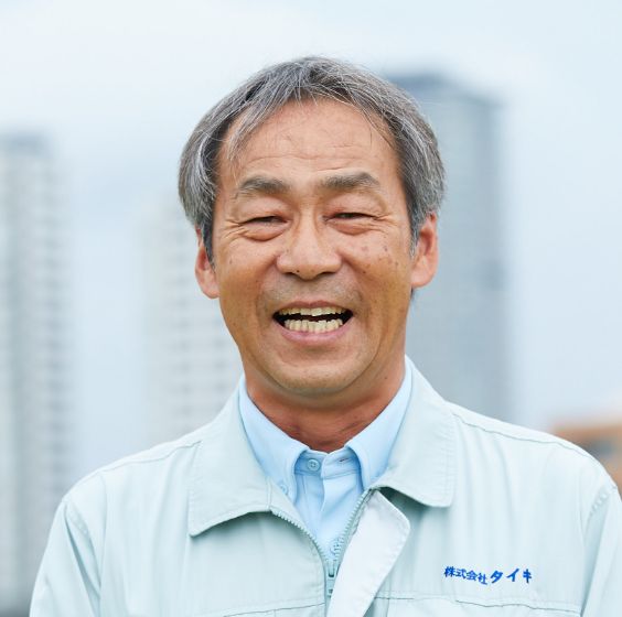 先輩社員